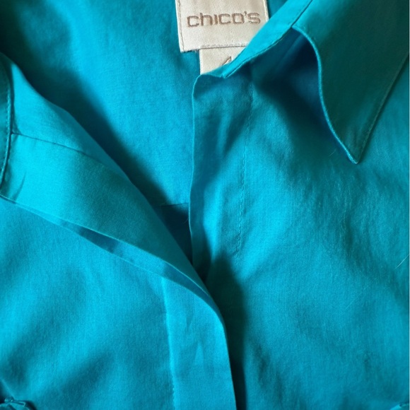 Chico’s Blue Cotton Lightweight Button Up Roll Tab Tunic Size XL - Picture 9 of 12